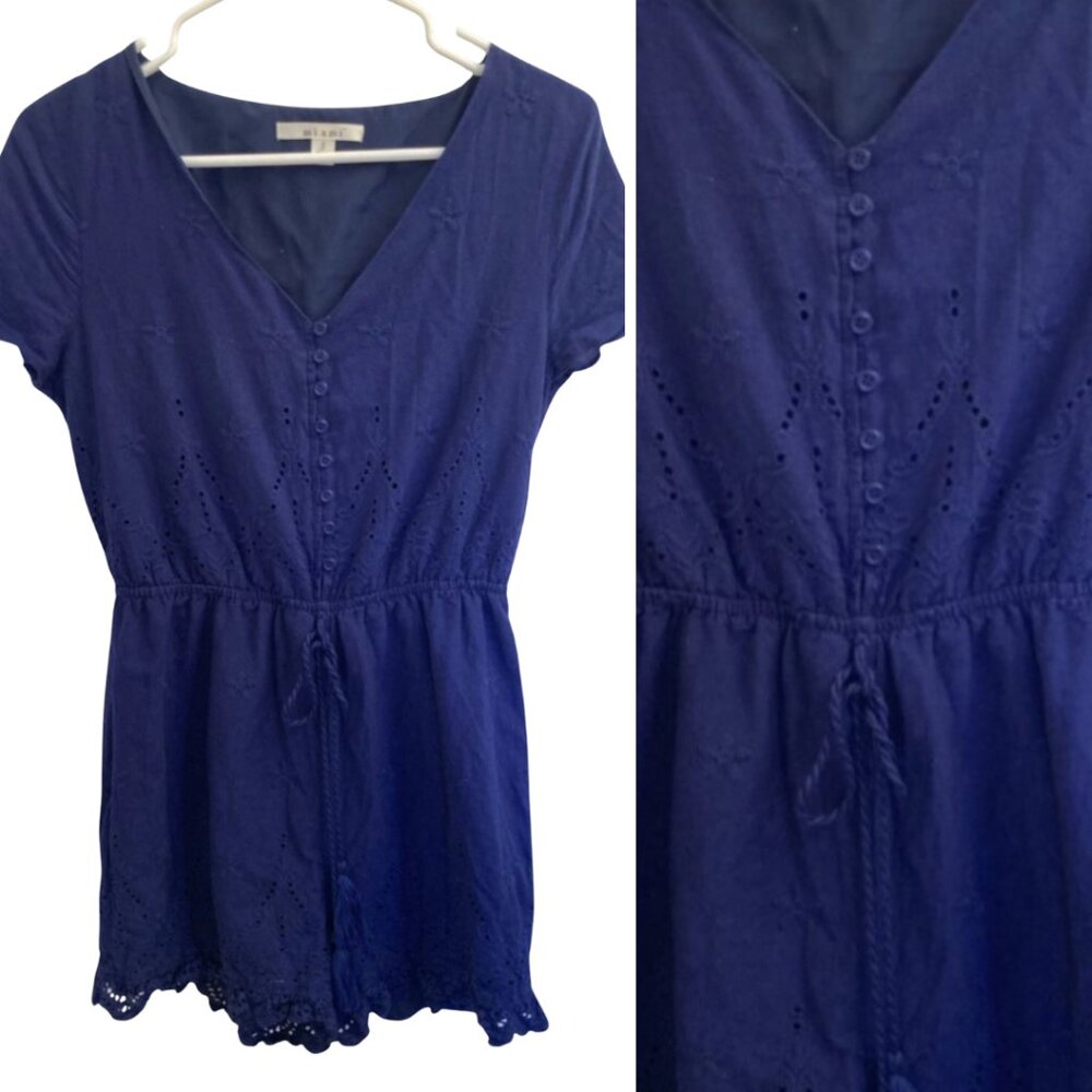 Mi ami Jumpsuit Romper One Piece Shorts Embroidered Eyelet Lace Lined Blue Small